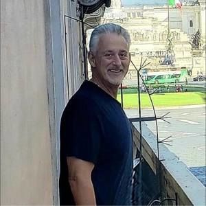 Meet your Posher, Eric